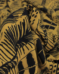 Tecido Crepe de Viscose Premium Listras em Folhagens Abstratas Preto e Amarelo Queimado