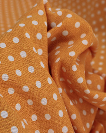 Tecido Linho Misto Estampado Micro Poá Branco e Tons de Laranja