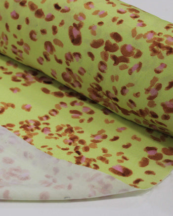 Tecido Viscose Premium Pétalas Abstratas Rosa, Argila e Pistache