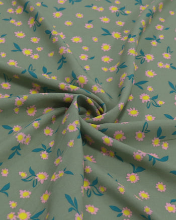 Tecido Viscose Tapete Floral Amarelo, Rosa e Tons de Verde