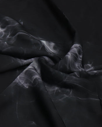 Tecido Crepe Silk Italiano Estampa Lenço Pintura Fumaça Abstrata (1,5m x 1,47m)