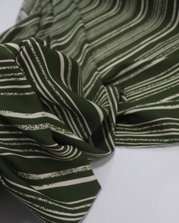 Tecido Viscose Multi Listras Creme e Verde Militar