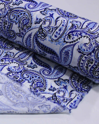 Tecido Viscose com Lurex Cashmere Estampado Tons Frios e Branco