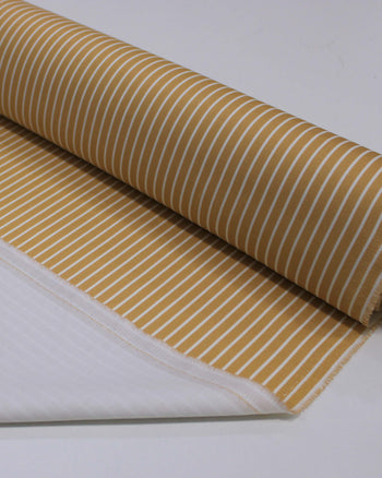 Tecido Micro Fibra de Alfaiataria Italiano Listras Finas Branco e Palha