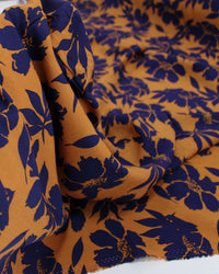 Tecido Viscose Macro Floral Abstrato Azul Marinho e Ferrugem