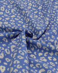 Tecido Viscose Animal Print Offwhite e Azul Céu