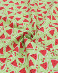 Tecido Tricoline Mista Micro Poá Branco, Cerejas e Melancias