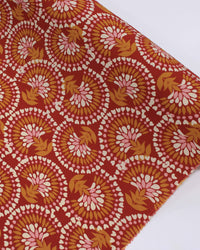 Tecido Viscose Arcos e Corações Offwhite, Caramelo e Vermelho