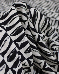 Tecido Viscose Premium Sardine Geométrico Preto e Cru