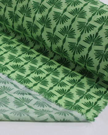Tecido Viscose Premium Desenho Abstrato Tons de Verde