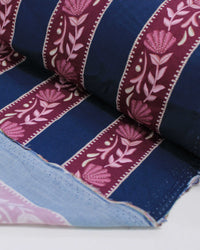Tecido Viscose Premium Ramos Florais em Listras Tons de Roxo e Azul Petróleo