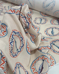 Tecido Viscose Premium Sardine em Círculos Vermelho, Azul e Lichia