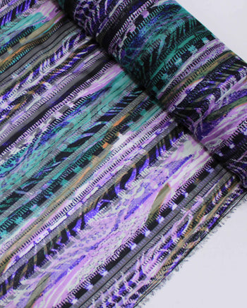 Tecido Crepe Chiffon Brocado Listras Abstratas Verde e Roxo