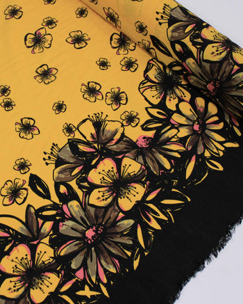Tecido Viscose Mista com Poliamida Barrado Floral Rosa, Preto e Amarelo