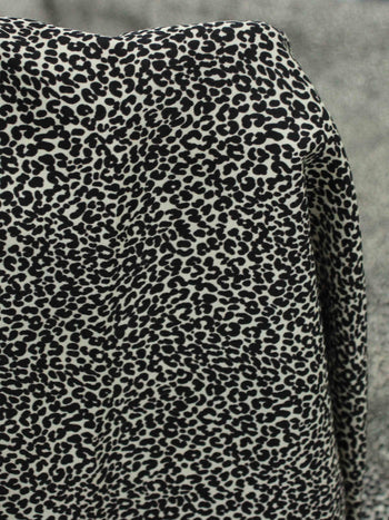 Tecido Crepe Italiano Micro Animal Print