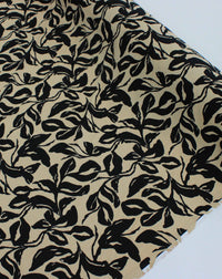 Tecido Viscose Texturizada Folhas Abstratas Preto e Bege