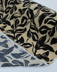 Tecido Viscose Texturizada Folhas Abstratas Preto e Bege