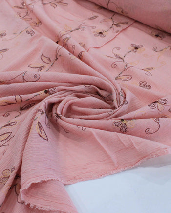 Tecido Crepe de Algodão Bordado Floral Rosé