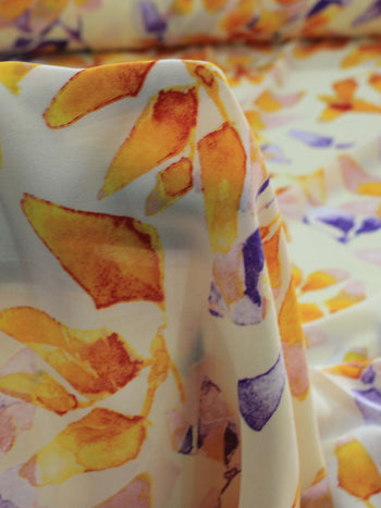 Tecido Crepe GGT Folhagens Laranja e Roxo