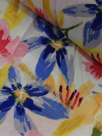 Tecido Crepe GGT Flores Coloridas