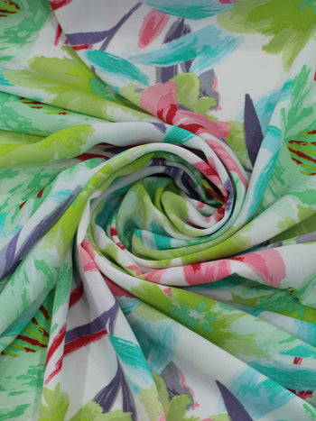 Tecido Crepe GGT Flores Tons de Verde e Rosa