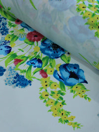 Tecido Crepe Chiffon Buque Flores Azul e Branco