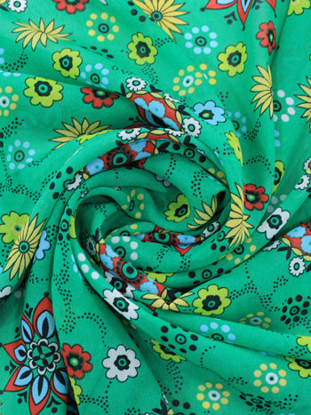 Tecido Crepe Chiffon Mandalas Verde e Branco