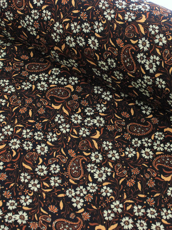 Tecido Viscose Texturizada Preto e Tons Terrosos